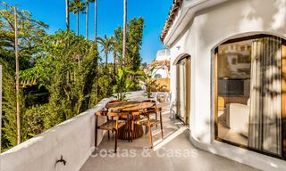 Appartementen te koop in een eerstelijns strandcomplex in Elviria, Oost-Marbella 805152 