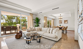 Royale, Mediterrane luxevilla te koop aan de golfbaan in La Quinta, Marbella - Benahavis 805563 