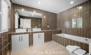 Royale, Mediterrane luxevilla te koop aan de golfbaan in La Quinta, Marbella - Benahavis 805573 