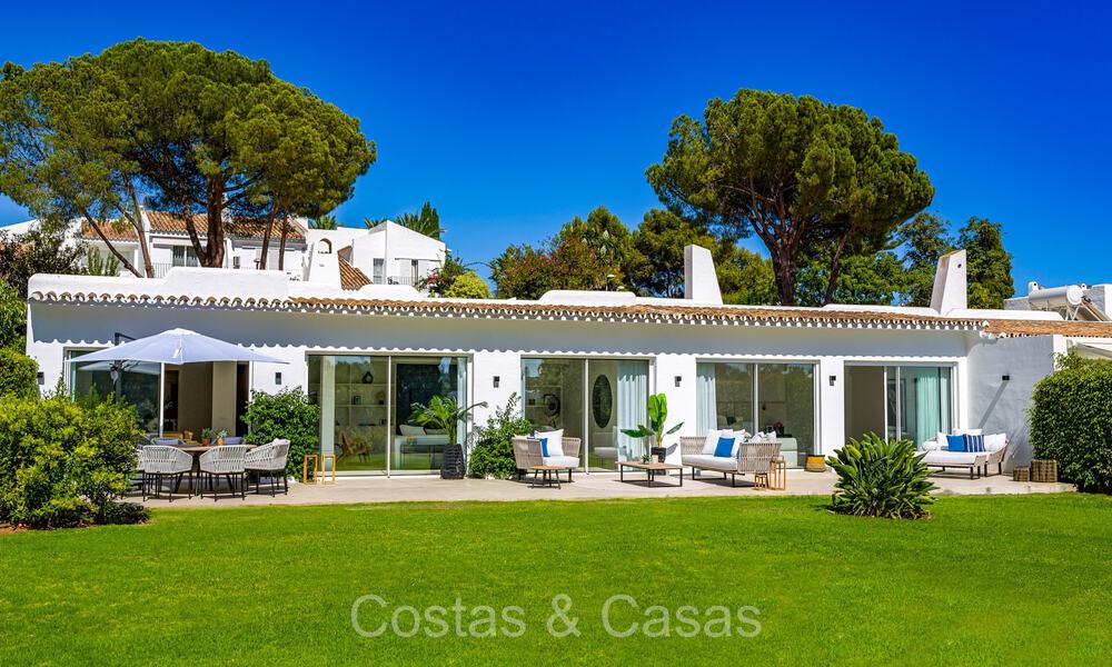 Huizen te koop in “Peña Blanca”, een 24u beveiligde urbanisatie omgeven door de Aloha golfbaan in Nueva Andalucía, Marbella 805205