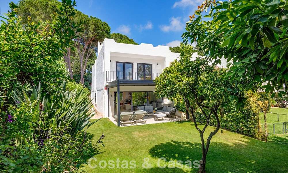Huizen te koop in “Peña Blanca”, een 24u beveiligde urbanisatie omgeven door de Aloha golfbaan in Nueva Andalucía, Marbella 805211