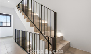 5 exclusieve geschakelde woningen te koop in het charmant oud-centrum van Estepona 805672 