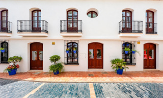 5 exclusieve geschakelde woningen te koop in het charmant oud-centrum van Estepona 806306 