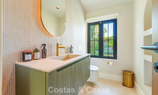 Luxueuze, gelijkvloerse villa met verwarmd zwembad te koop, beachside nabij Puerto Banus en San Pedro, Marbella 805780 