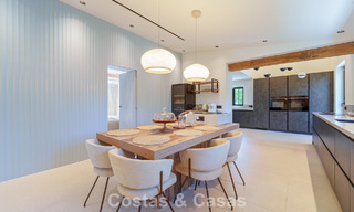 Luxueuze, gelijkvloerse villa met verwarmd zwembad te koop, beachside nabij Puerto Banus en San Pedro, Marbella 805798 