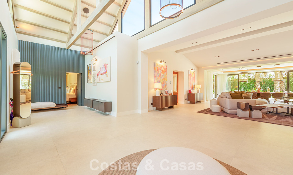 Luxueuze, gelijkvloerse villa met verwarmd zwembad te koop, beachside nabij Puerto Banus en San Pedro, Marbella 805822