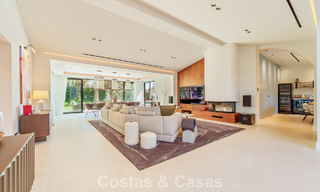 Luxueuze, gelijkvloerse villa met verwarmd zwembad te koop, beachside nabij Puerto Banus en San Pedro, Marbella 805823 