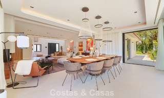 Luxueuze, gelijkvloerse villa met verwarmd zwembad te koop, beachside nabij Puerto Banus en San Pedro, Marbella 805830 