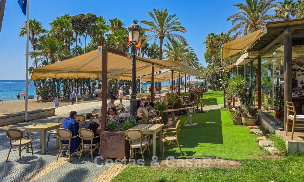 Luxueuze, gelijkvloerse villa met verwarmd zwembad te koop, beachside nabij Puerto Banus en San Pedro, Marbella 806095