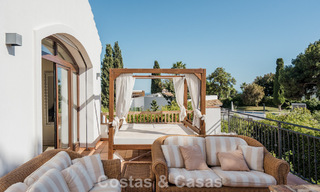 Ruime, Andalusische villa met zeezicht te koop in El Rosario, ten oosten van Marbella centrum 805971 