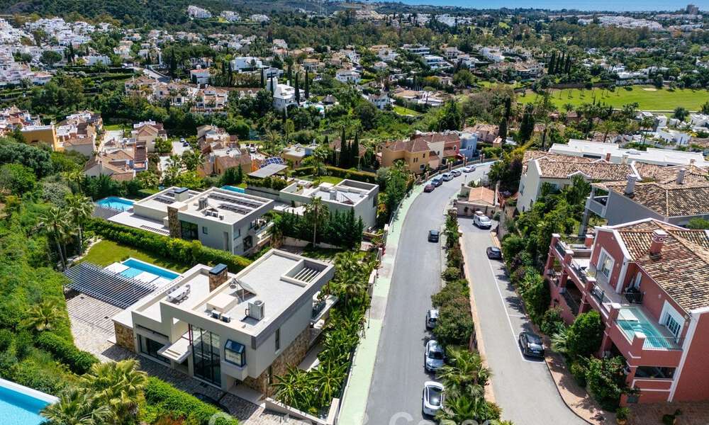 Luxe moderne villa met zeezicht te koop in Nueva Andalucia’s golfvallei, Marbella 806056