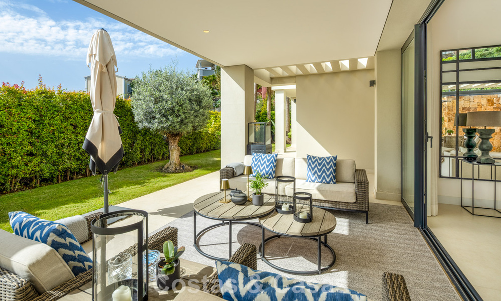 Luxe moderne villa met zeezicht te koop in Nueva Andalucia’s golfvallei, Marbella 806067