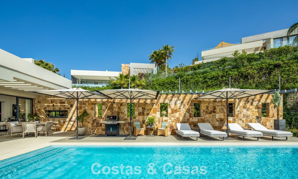 Luxe moderne villa met zeezicht te koop in Nueva Andalucia’s golfvallei, Marbella 806071