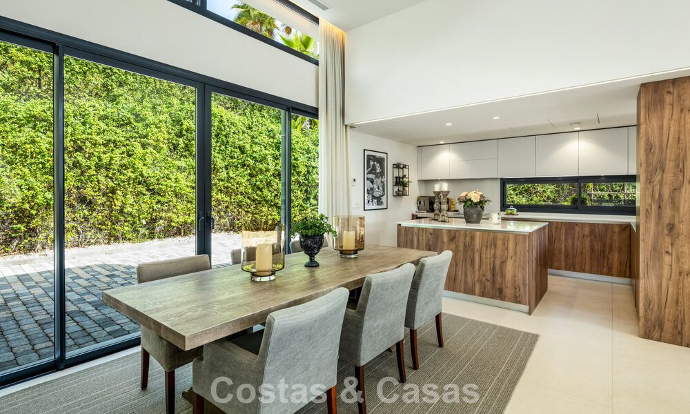Luxe moderne villa met zeezicht te koop in Nueva Andalucia’s golfvallei, Marbella 806072