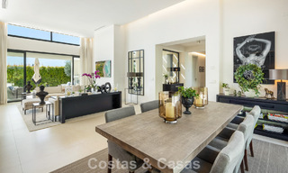 Luxe moderne villa met zeezicht te koop in Nueva Andalucia’s golfvallei, Marbella 806075 