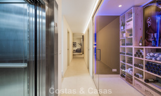 Luxe moderne villa met zeezicht te koop in Nueva Andalucia’s golfvallei, Marbella 806083 