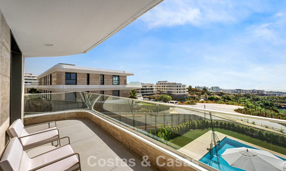 Nieuw duplex appartement met panoramisch zeezicht te koop op de New Golden Mile tussen Marbella en Estepona 806112