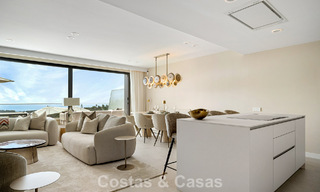 Nieuw duplex appartement met panoramisch zeezicht te koop op de New Golden Mile tussen Marbella en Estepona 806116 