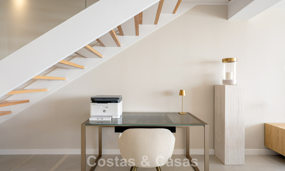 Nieuw duplex appartement met panoramisch zeezicht te koop op de New Golden Mile tussen Marbella en Estepona 806131
