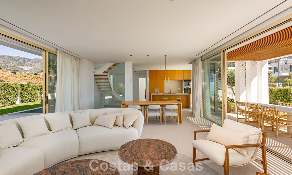 Moderne luxevilla met zeezicht te koop in El Higueron, Fuengirola - Costa del Sol 806281