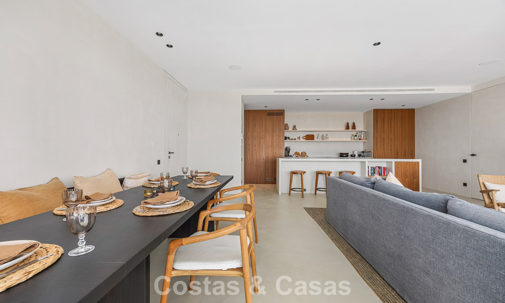 First-class apartment with panoramic sea views for sale in a gated boutique development in Marbella - Benahavís 806599