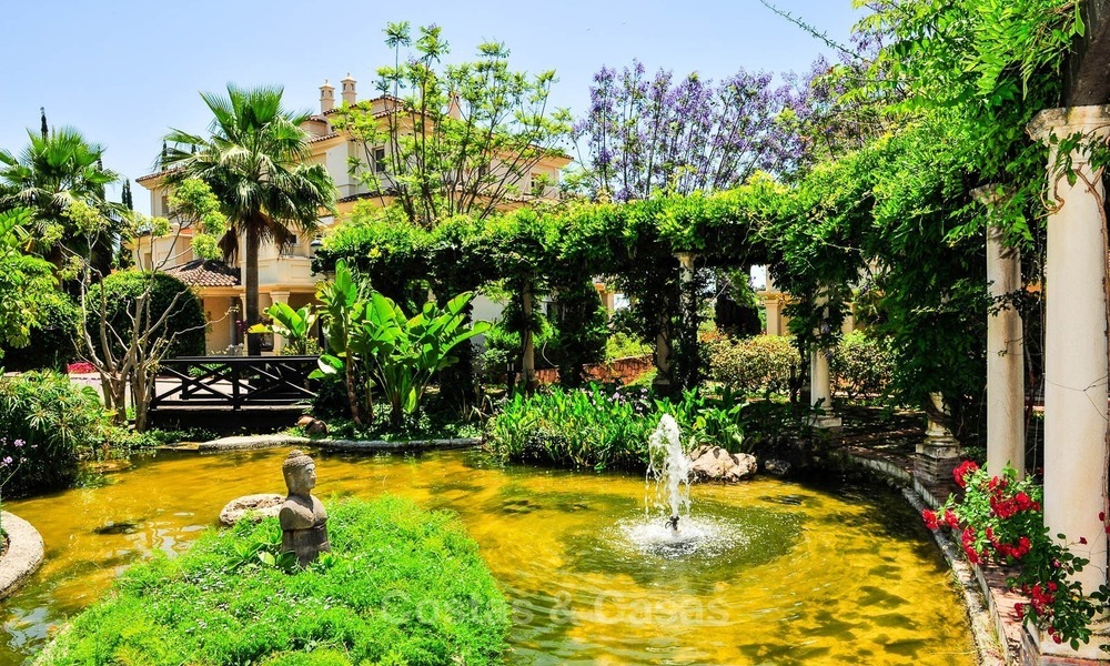Luxe appartementen en penthouses te koop in exclusief eerstelijngolf complex in Nueva-Andalucia, Marbella 2357