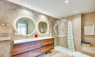 Luxueus duplex penthouse te koop direct aan de golfbaan, dicht bij alle voorzieningen in Guadalmina Alta en San Pedro, Marbella 806443 
