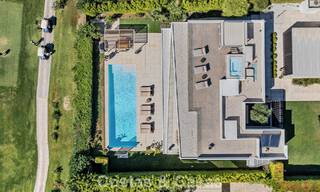 5-slaapkamer eigentijdse villa te koop direct aan de golfbaan in Nueva Andalucia, Marbella 806774 