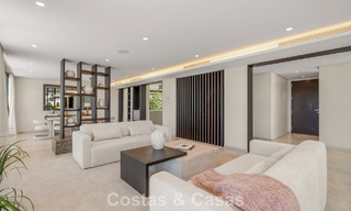 5-slaapkamer eigentijdse villa te koop direct aan de golfbaan in Nueva Andalucia, Marbella 806783 