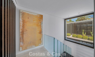 5-slaapkamer eigentijdse villa te koop direct aan de golfbaan in Nueva Andalucia, Marbella 806797 