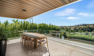 5-slaapkamer eigentijdse villa te koop direct aan de golfbaan in Nueva Andalucia, Marbella 806825 