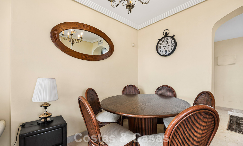 Lichtrijk hoekpenthouse met 360° uitzicht in het golfresort Los Arqueros in Marbella - Benahavis 806851