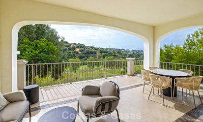 Instapklare, schakelwoningen met Mediterrane bouwstijl te koop direct aan de golfbaan in Estepona 806878