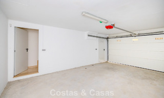 Instapklare, schakelwoningen met Mediterrane bouwstijl te koop direct aan de golfbaan in Estepona 806908 