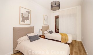Instapklare, schakelwoningen met Mediterrane bouwstijl te koop direct aan de golfbaan in Estepona 806913 