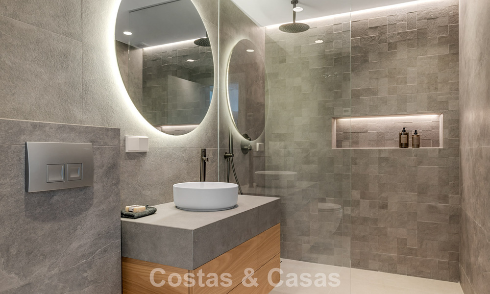 Appartementen met zeezicht te koop in Riviera Andaluza op wandelafstand van Estepona centrum 806486
