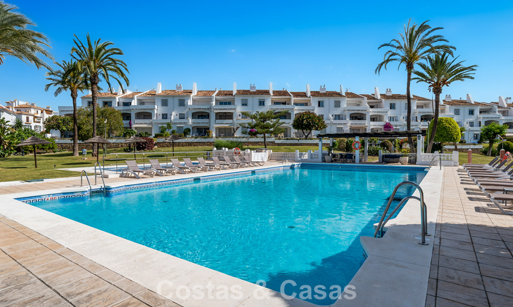 Appartementen te koop in Malambo op wandelafstand van Puerto Banus in Nueva Andalucia, Marbella 806538