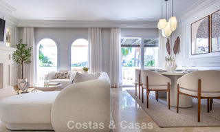 Eigentijds gerenoveerd, luxueus duplex penthouse met grote terrassen te koop in het hart van Nueva Andalucia’s golfvallei, Marbella 807014 