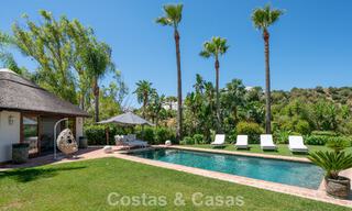 Ruime, sfeervolle, mediterrane familievilla te koop op de New Golden Mile tussen Marbella en Estepona 807242 
