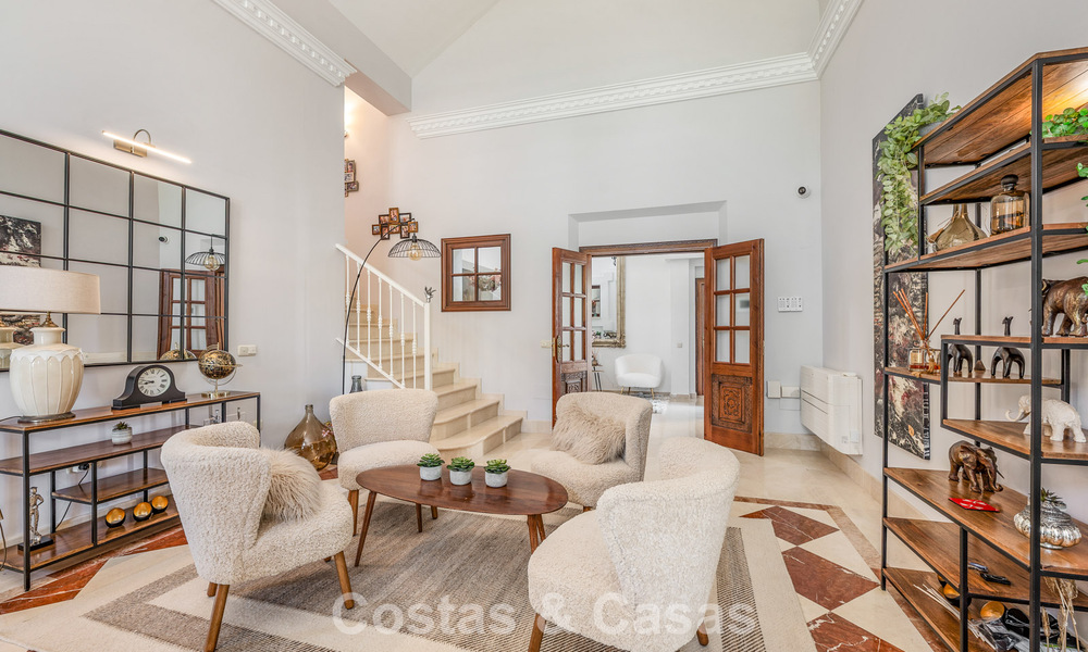 Ruime, sfeervolle, mediterrane familievilla te koop op de New Golden Mile tussen Marbella en Estepona 807272