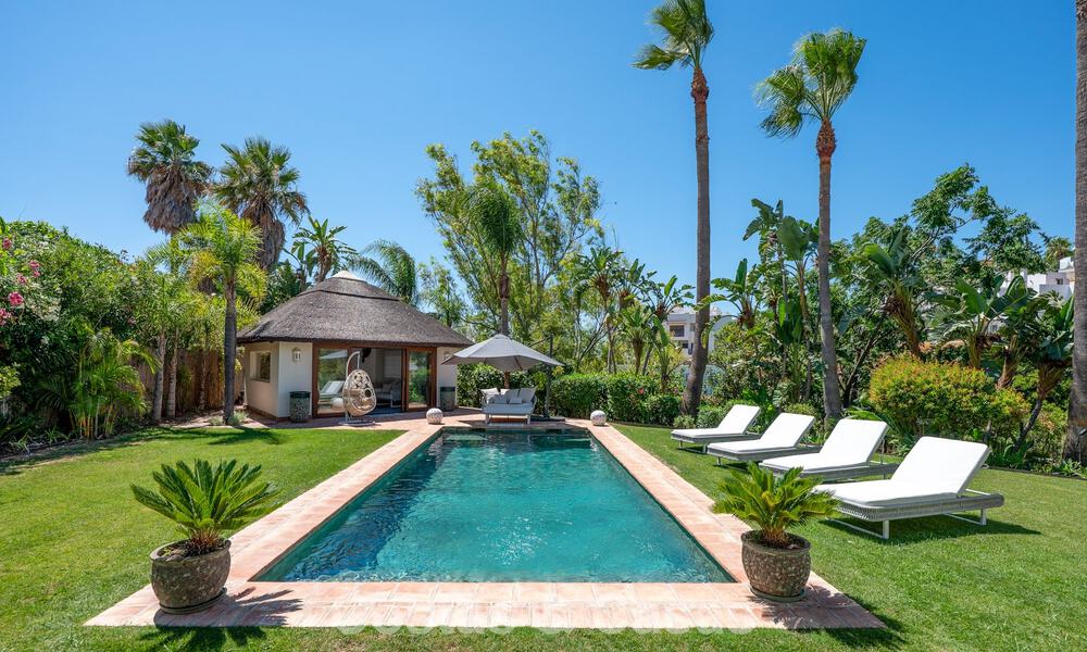 Ruime, sfeervolle, mediterrane familievilla te koop op de New Golden Mile tussen Marbella en Estepona 807283