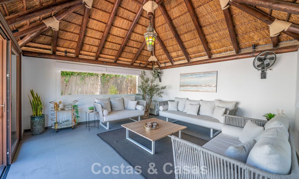 Ruime, sfeervolle, mediterrane familievilla te koop op de New Golden Mile tussen Marbella en Estepona 807294