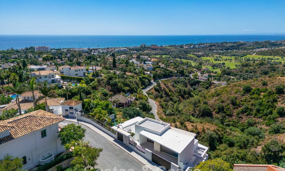 Gloednieuwe, ultramoderne luxevilla met panoramisch zeezicht te koop aan de oostkant van Marbella centrum 807450
