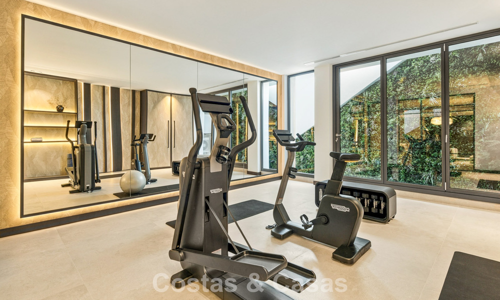 Gloednieuwe, ultramoderne luxevilla met panoramisch zeezicht te koop aan de oostkant van Marbella centrum 807455