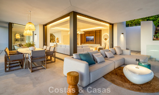 Gloednieuwe, ultramoderne luxevilla met panoramisch zeezicht te koop aan de oostkant van Marbella centrum 807464 