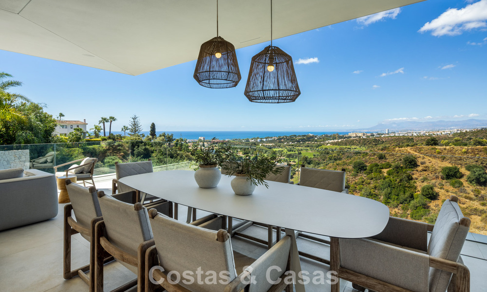 Gloednieuwe, ultramoderne luxevilla met panoramisch zeezicht te koop aan de oostkant van Marbella centrum 807475