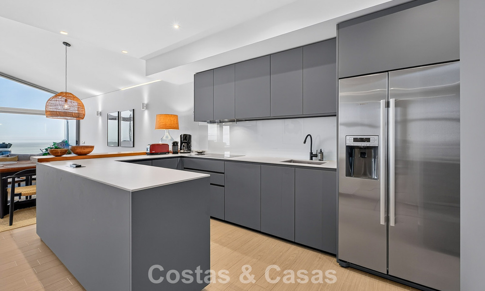 Exclusief hoekpenthouse met panoramisch zeezicht te koop in El Higueron Resort, Benalmadena, Costa del Sol 807384