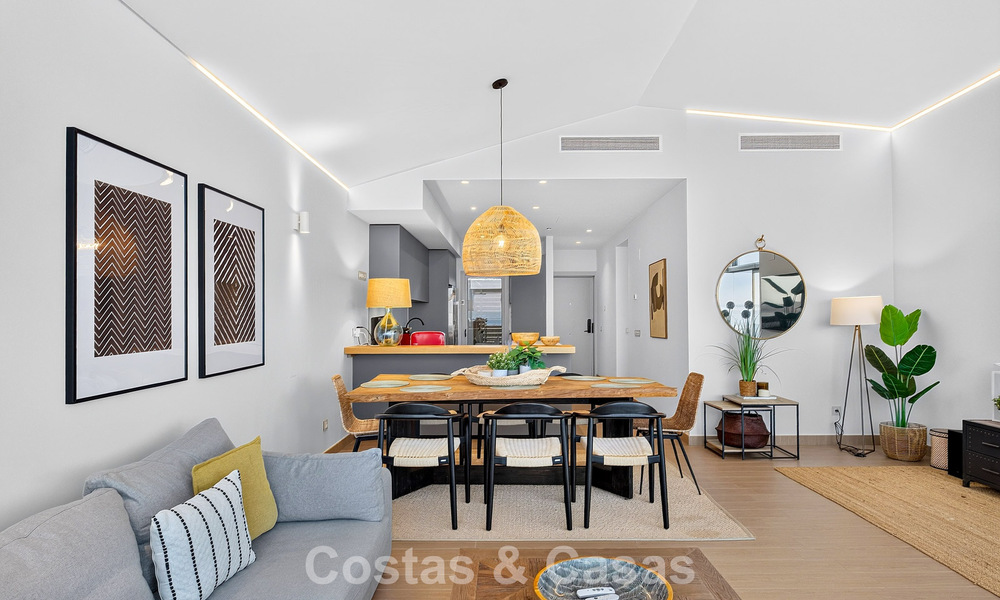 Exclusief hoekpenthouse met panoramisch zeezicht te koop in El Higueron Resort, Benalmadena, Costa del Sol 807394