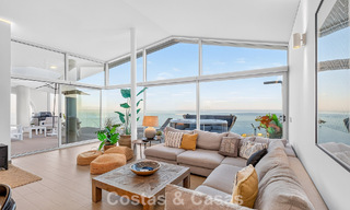 Exclusief hoekpenthouse met panoramisch zeezicht te koop in El Higueron Resort, Benalmadena, Costa del Sol 807397 