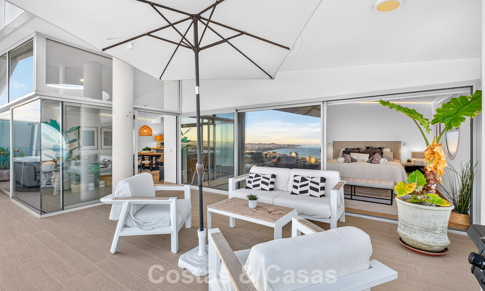 Exclusief hoekpenthouse met panoramisch zeezicht te koop in El Higueron Resort, Benalmadena, Costa del Sol 807401